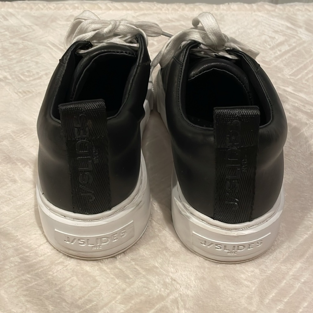 J SLIDES Shoes - Picture 2 of 3